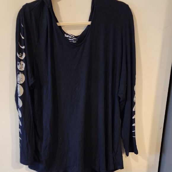 Serra Blue Women's Top with Moon Phases - Picture 1 of 4